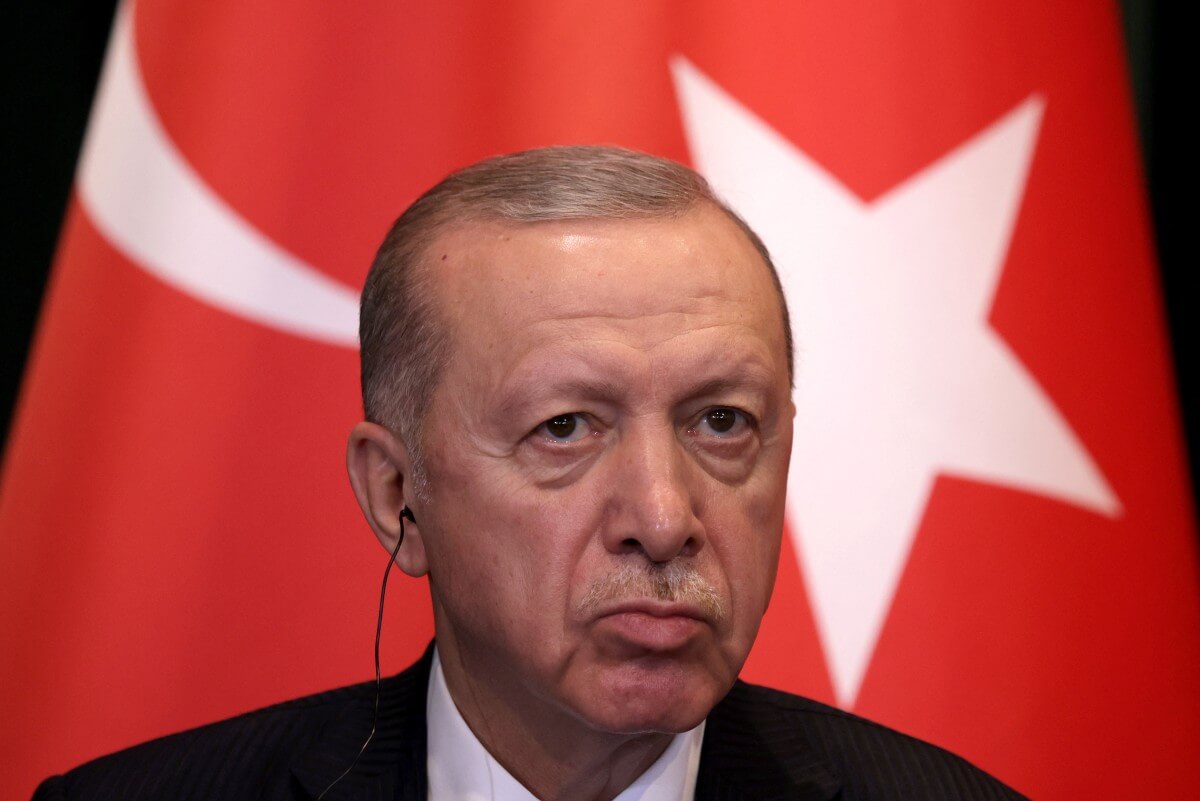 Majority of Turks oppose constitutional amendment allowing Erdoan's re-election