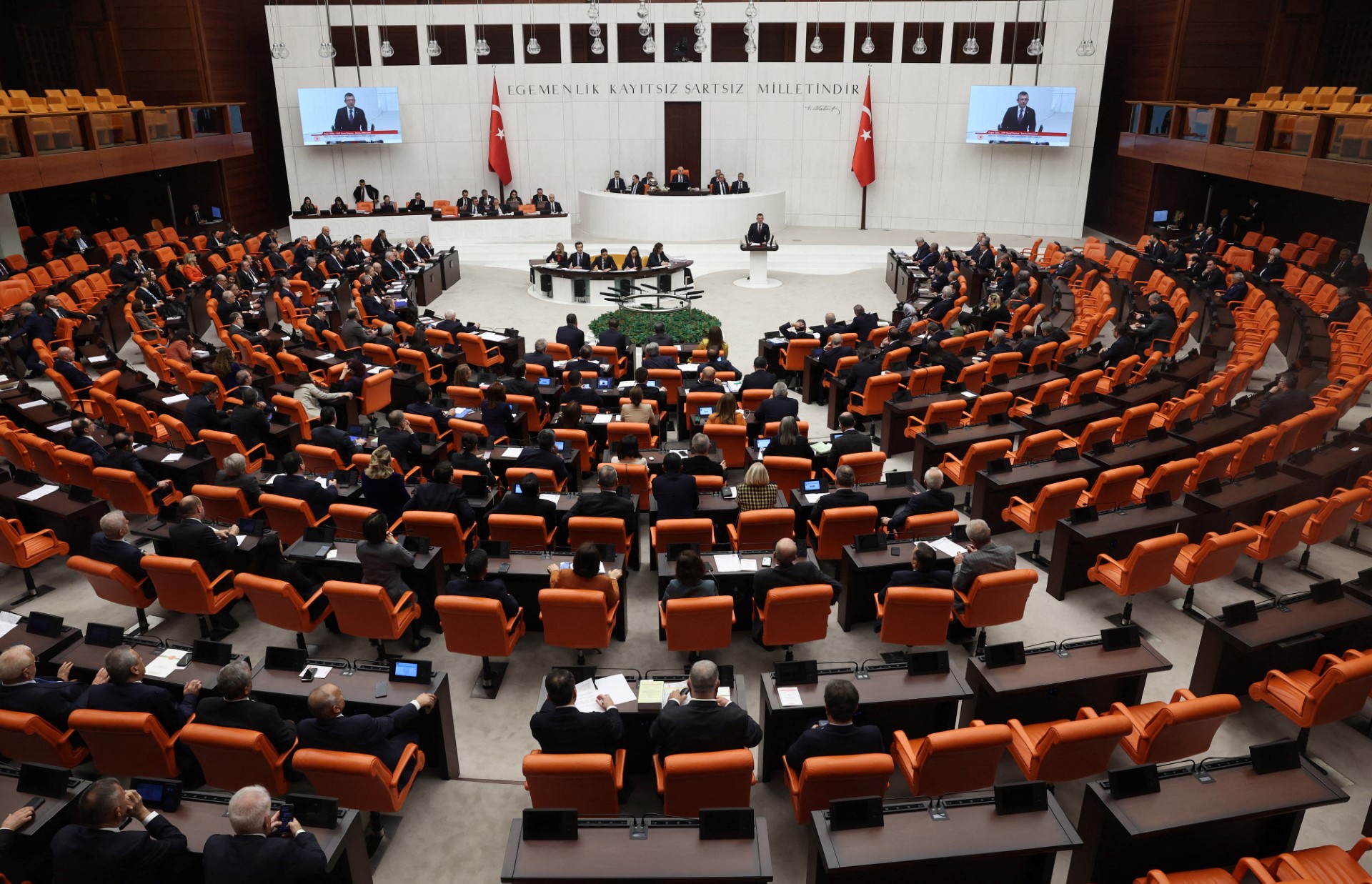 Turkey passes wealth amnesty, 20-year foreign income tax break for new residents