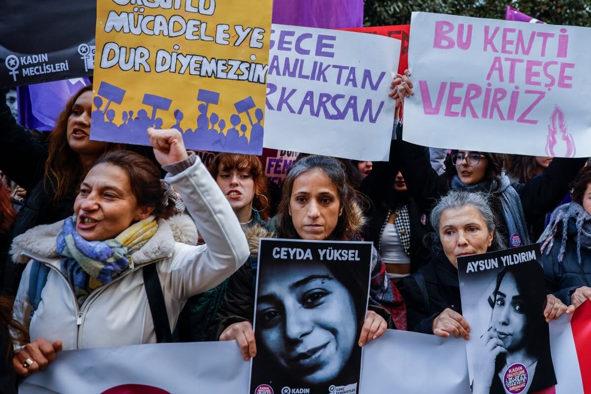 32 women killed by men, 26 more died under suspicious circumstances in Turkey in November: report