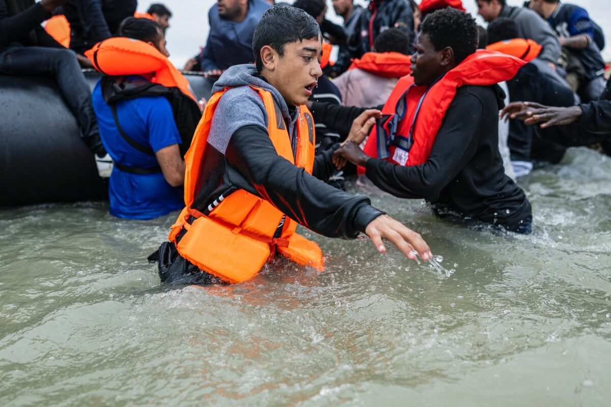 Turkish man suspected of supplying small boats to human smugglers arrested: report