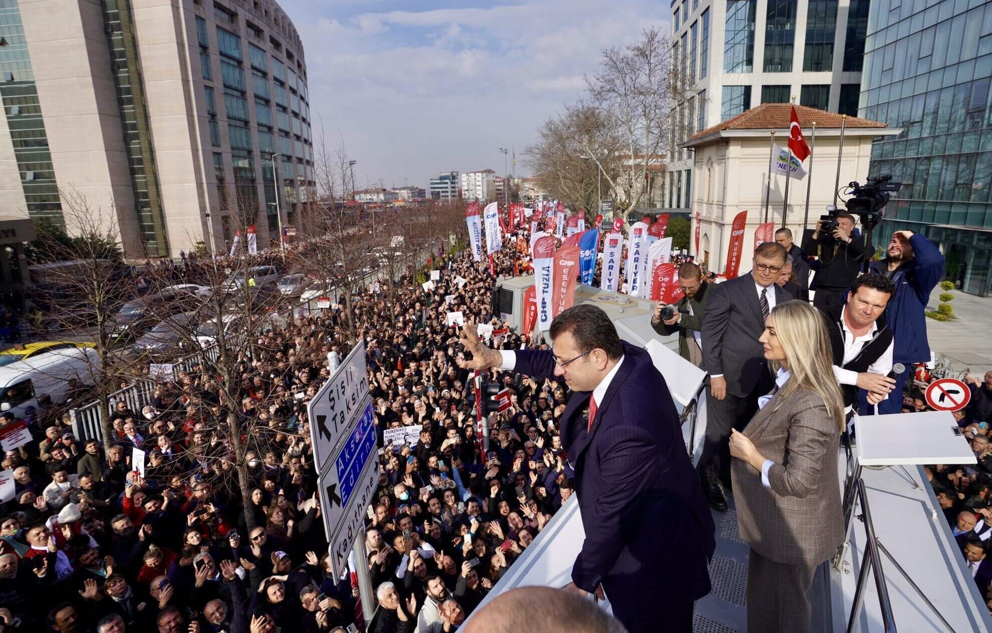 73 percent of Turks find protests against İstanbul mayor’s arrest justified: survey