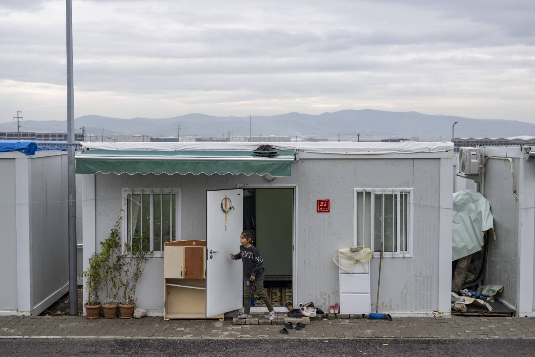 650,000 people still living in container cities in Turkey 2 years after powerful earthquakes
