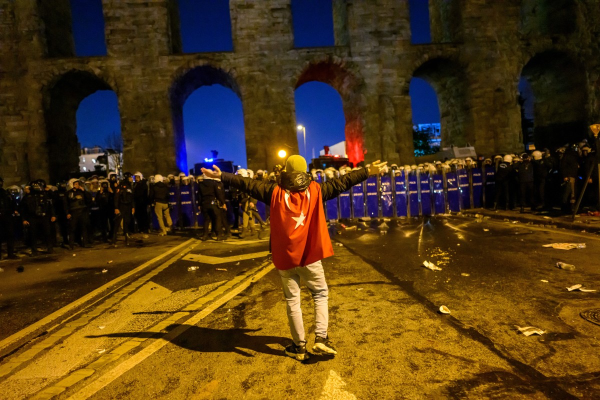 NYT calls for end of global silence as Turks resist Erdoğan’s ‘authoritarianism’
