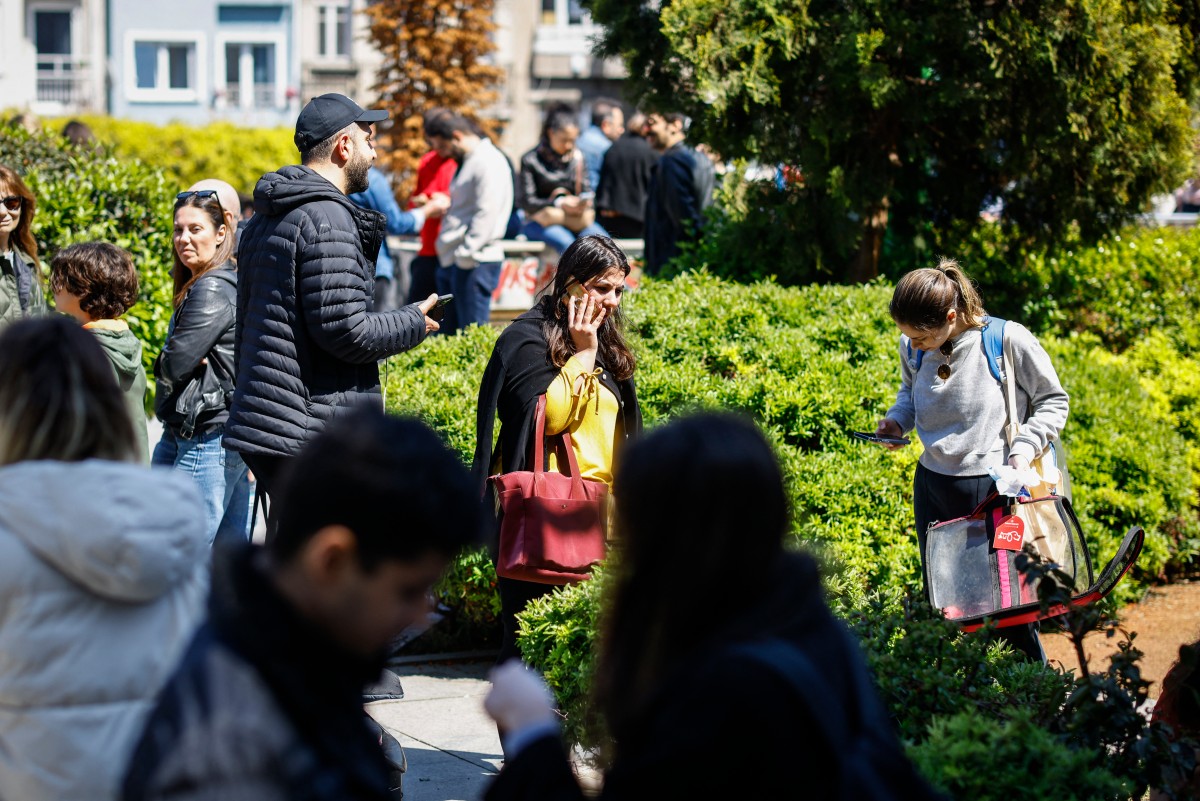 Mobile networks collapse after İstanbul earthquake, echoing failures seen in 2023 disaster