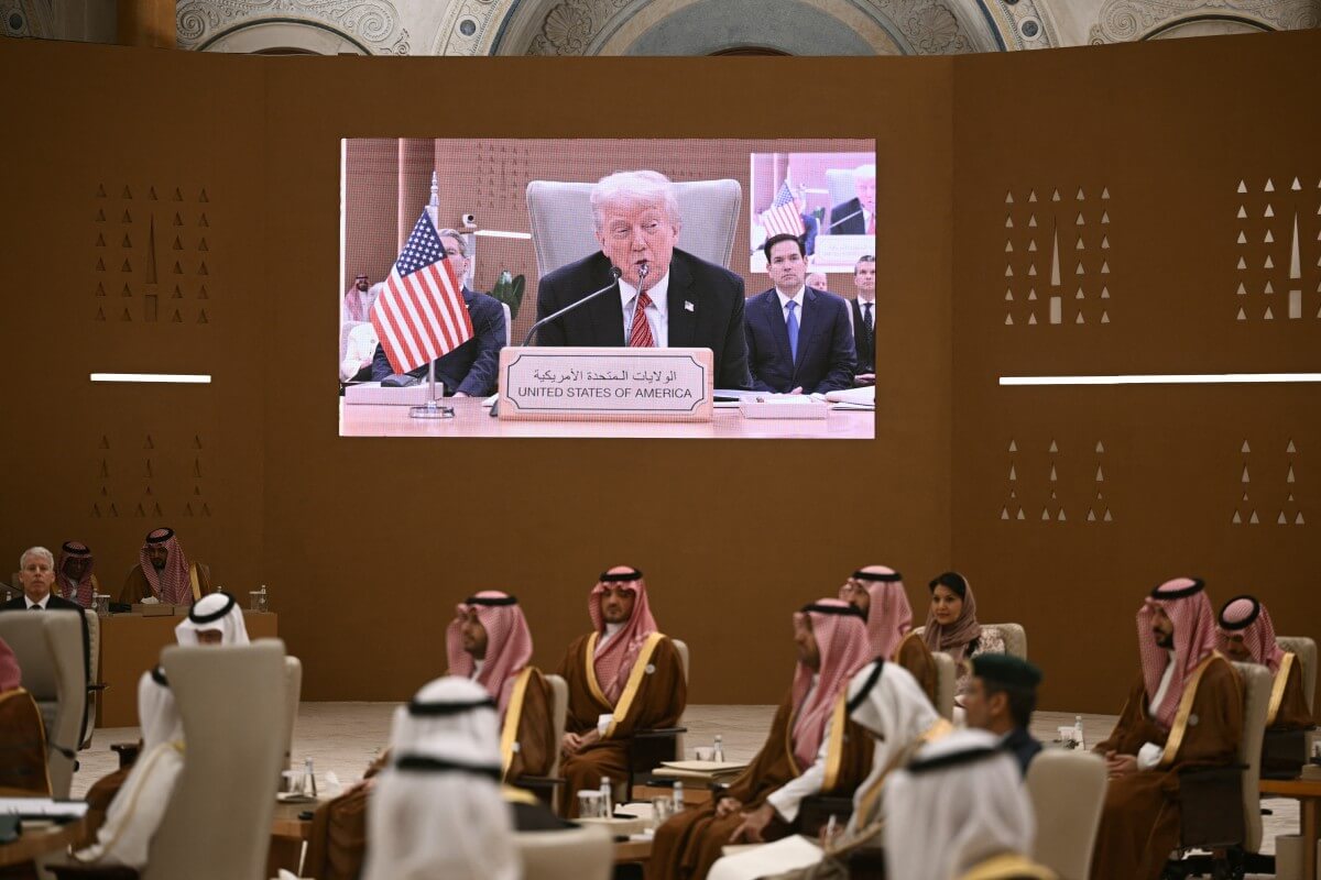 Erdoğan joins Trump, Syrian leader meeting online