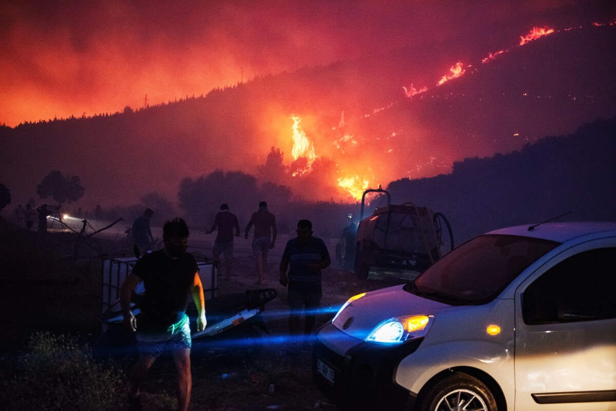 Turkey detains 23 in connection with wildfires, 4 arrested