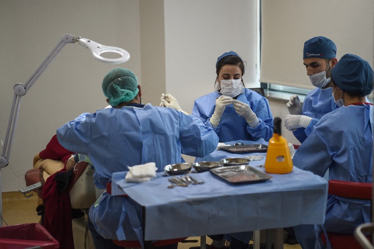 British man dies after falling ill at İstanbul hair transplant clinic