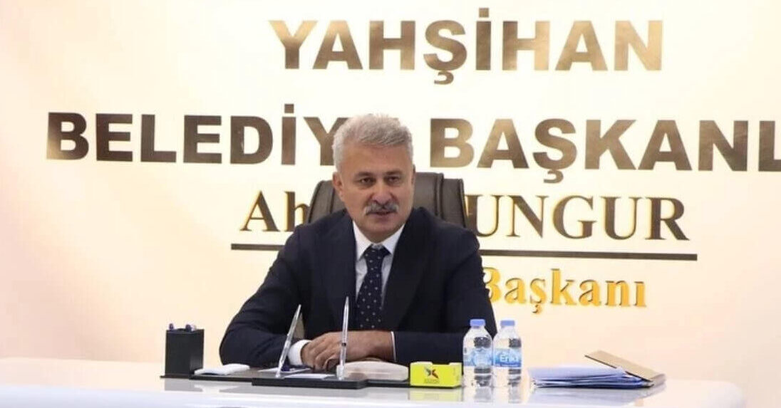 AKP district mayor detained in extortion probe in central Turkey