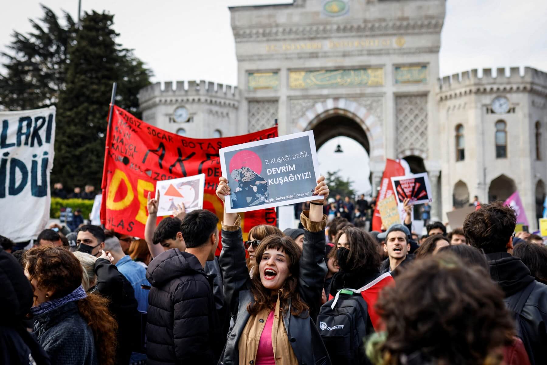 Turkey’s brain drain led by engineering and IT graduates, official data show