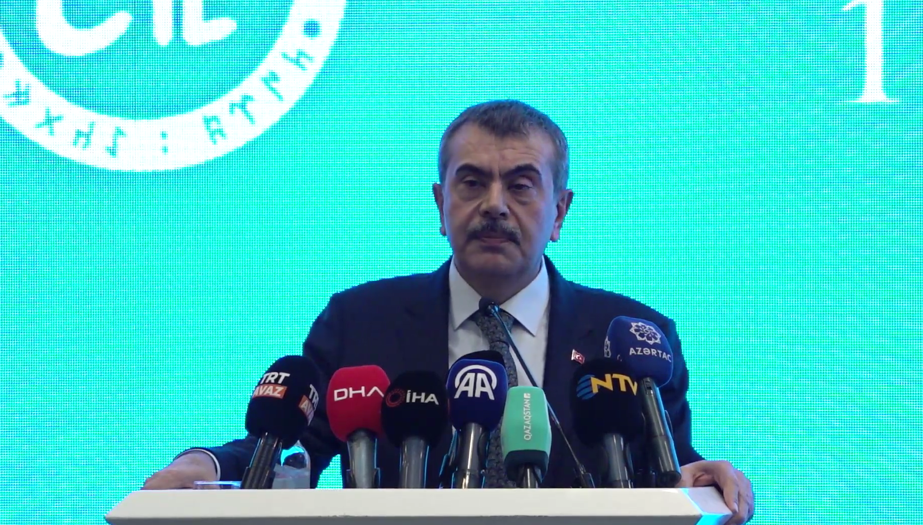 Turkey’s education minister sues 168 signatories of secularism manifesto
