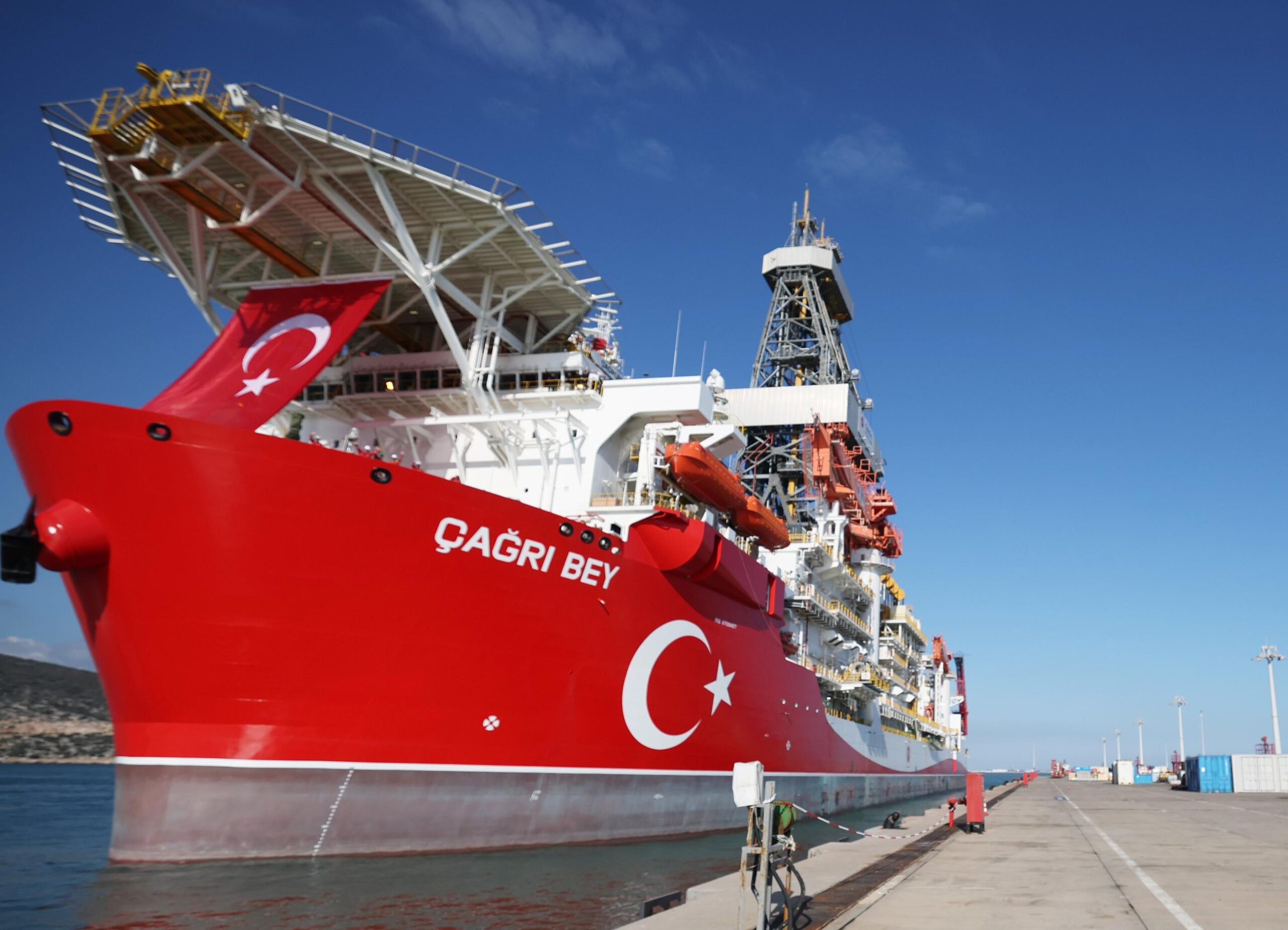 Turkish drillship arrives for Somalia’s first offshore oil drilling