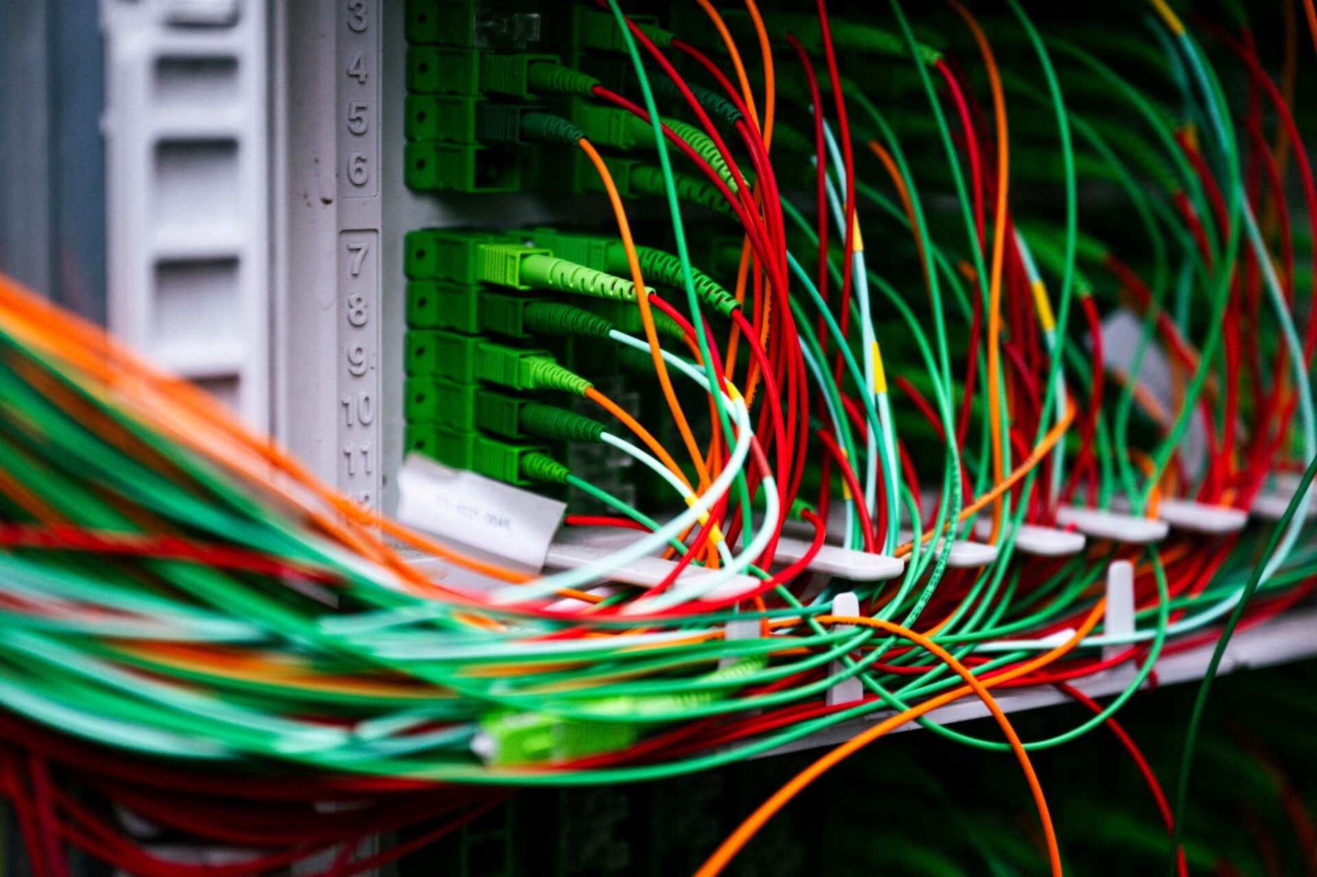 Iraq-UAE consortium plans $700 mln data cable to Turkey amid regional tech race: report