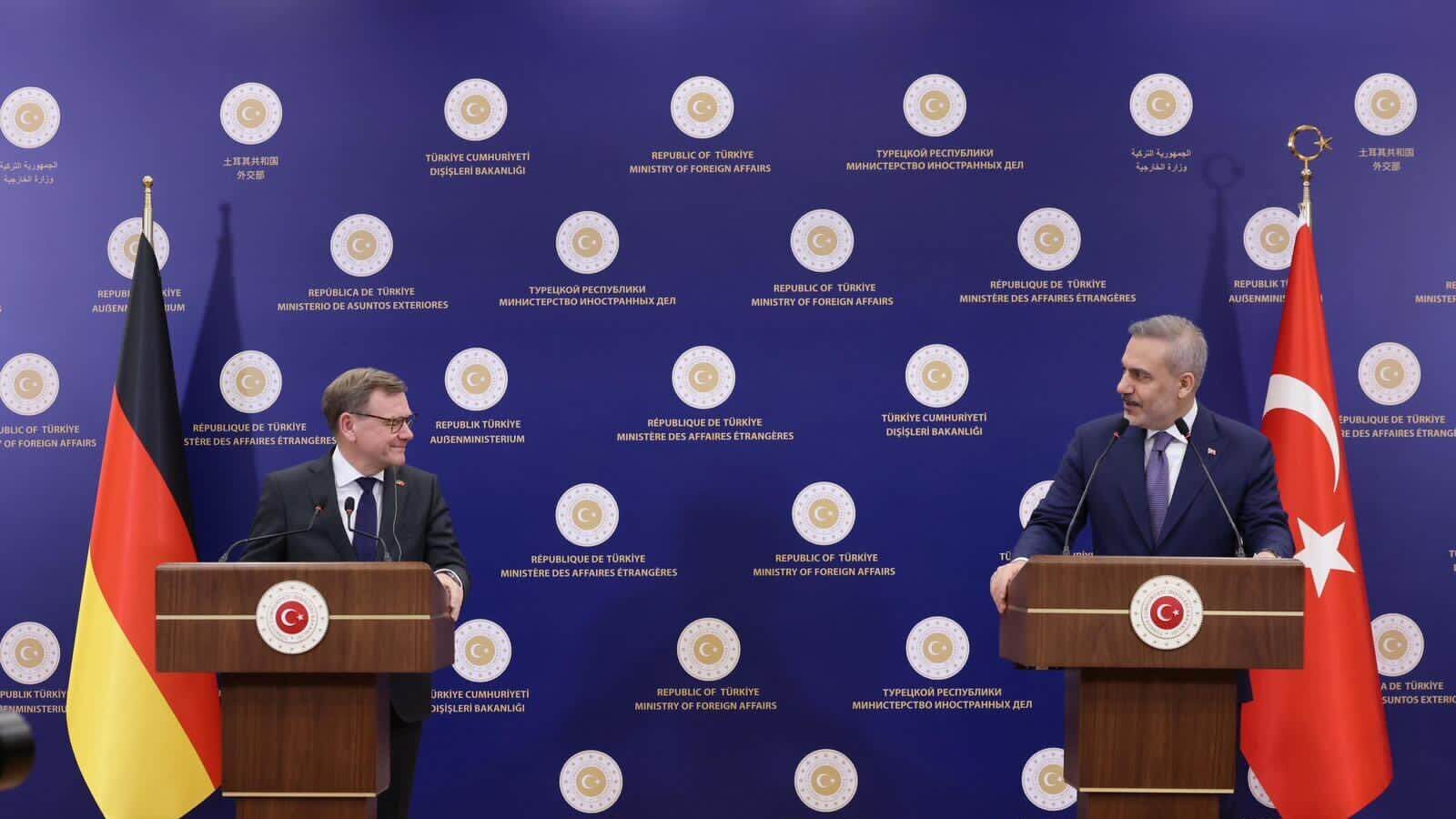 Turkey talking to US, Iran in bid to end war, foreign minister says