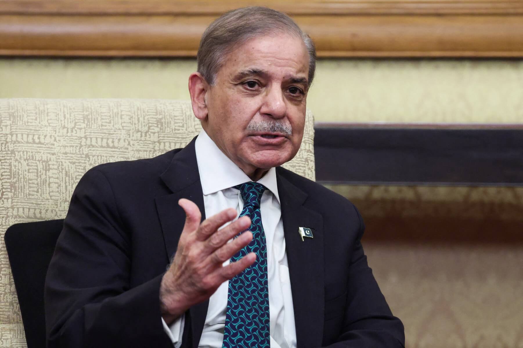 Pakistani PM heads to Saudi Arabia, Qatar, Turkey amid push for US-Iran talks