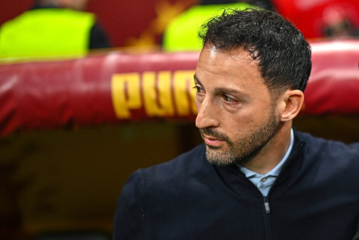 Fenerbahçe sacks Tedesco after derby defeat to Galatasaray