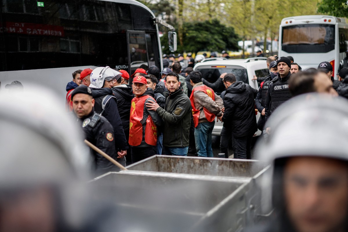 Turkey releases more than 500 May Day protesters detained in İstanbul