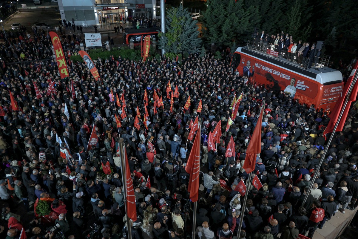 Opposition turmoil may push Erdoğan toward snap election, analysts say