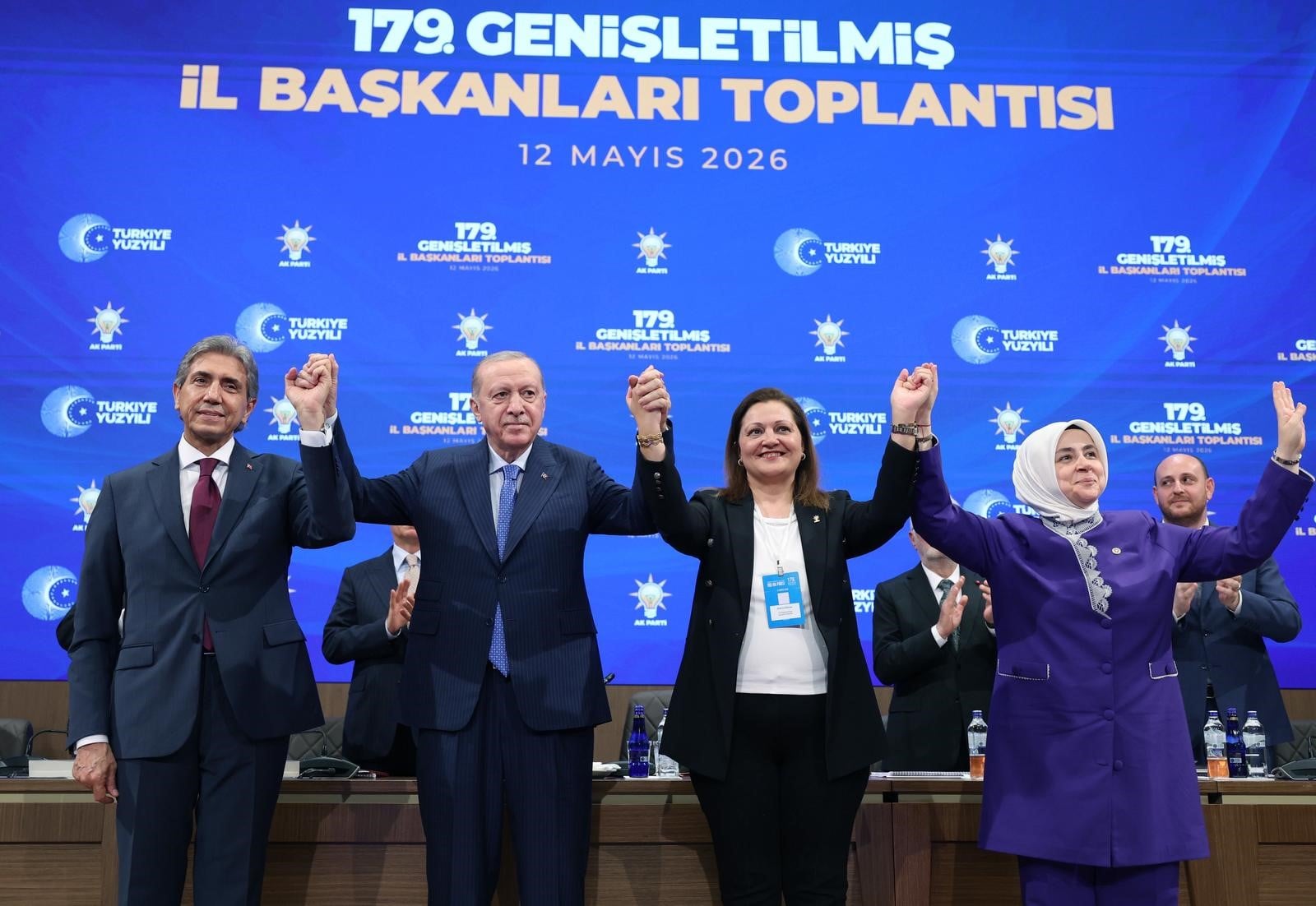 Mayor of western Turkish city leaves main opposition, joins Erdoğan’s ruling party