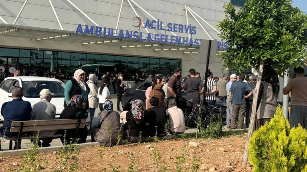 Turkey manhunt ends as shooter dies by suicide after killing 6: reports