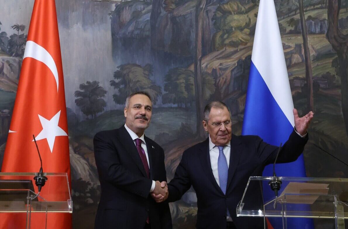 Turkish foreign minister expresses concern over escalation in Ukraine war