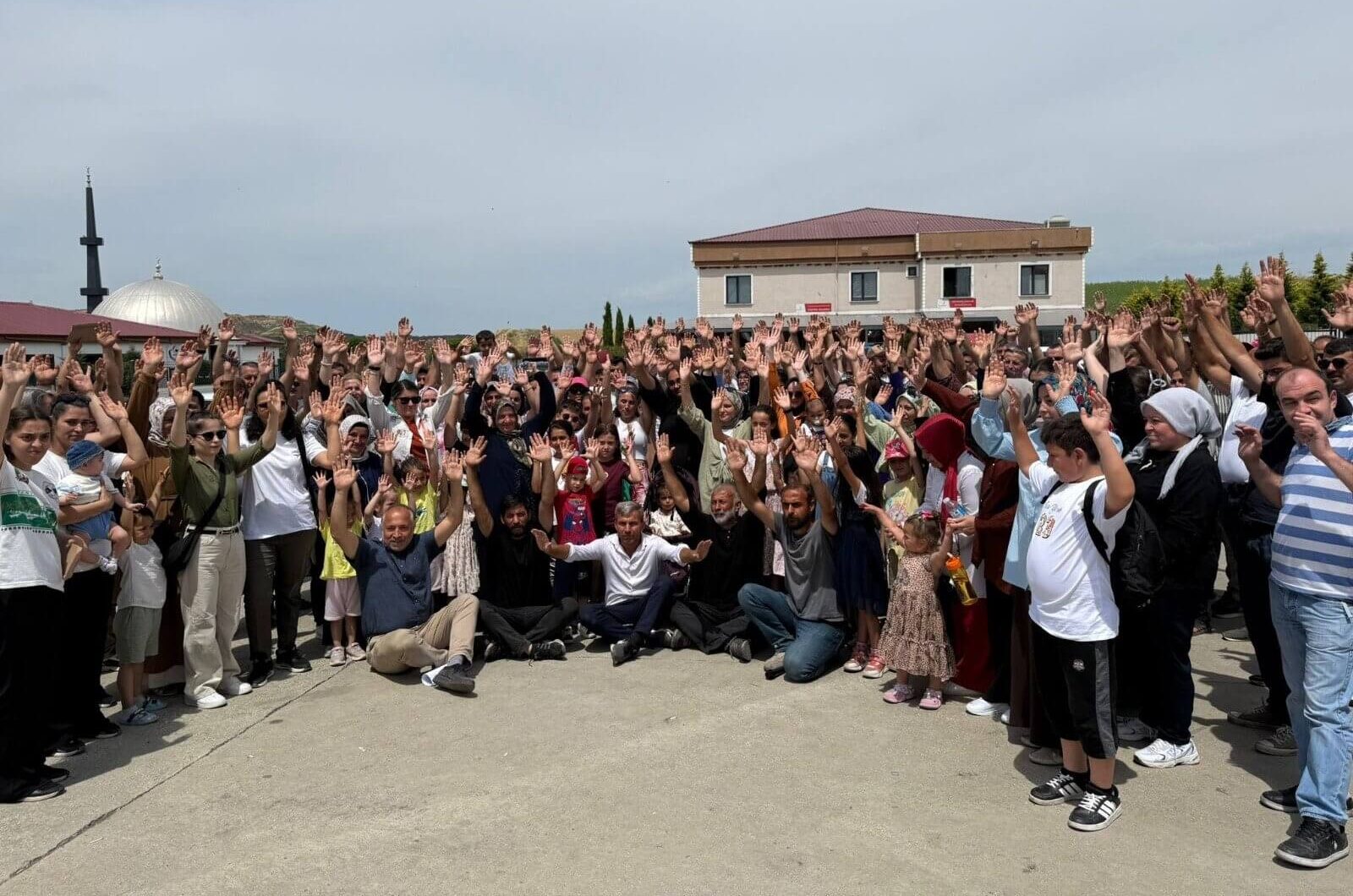 Turkey miners end underground hunger strike after wage deal